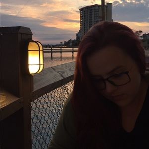 Meet your Posher, Victoria